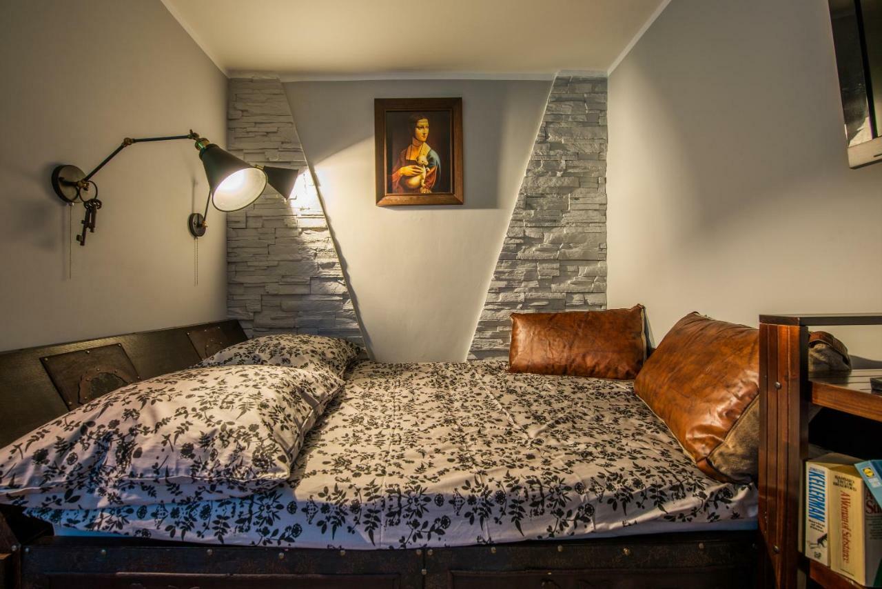 Apartment Above Motlawa Гданьск Экстерьер фото